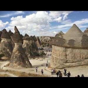 Meet your Posher, Joan